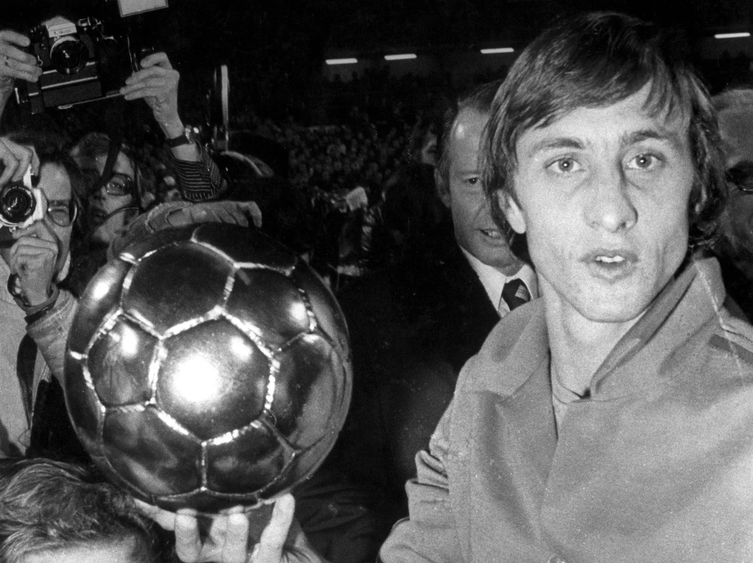 10 ən böyük Johan Cruyff matçı Futbolu dəyişdirən oyunlar