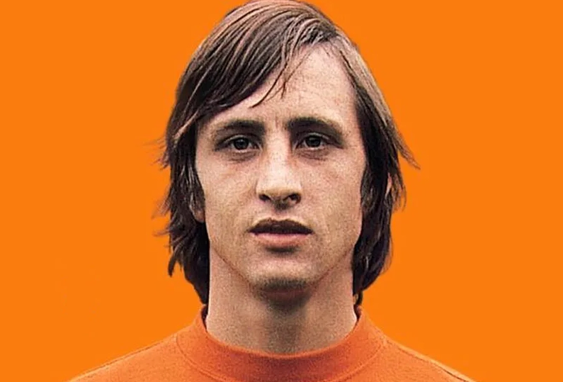 Johan Cruyff niyə müasir futbolun memarı adlandırılır total futboldan Barselonaya və La Masiyaya qədər